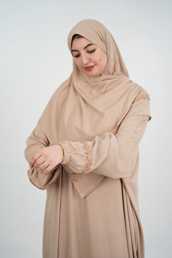 abaya de priere 11000